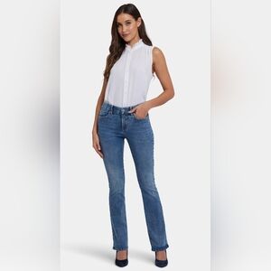 NWOT...NYDJ's Waist-Match Barbara Bootcut Jeans. Lift*Tuck Techno Women's Size 6